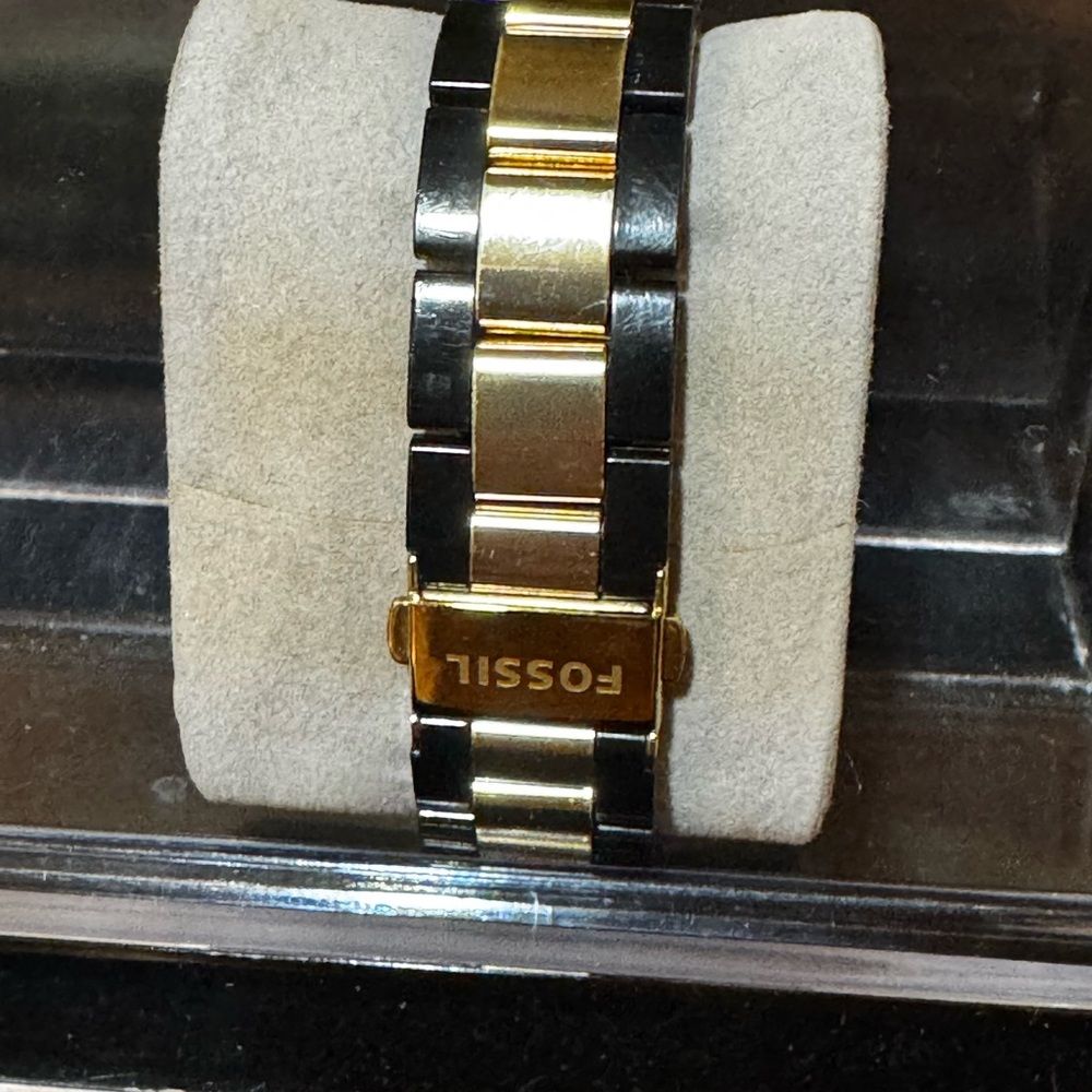 Fossil Stella Black and Gold Watch with Sparkling Accents - Picture 3 of 4
